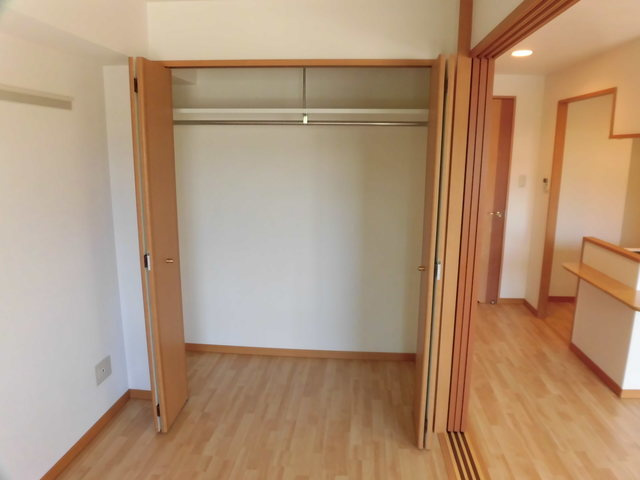 パラドール吹上の収納