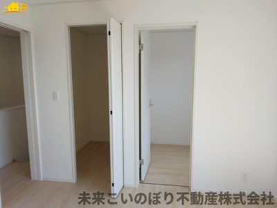 【収納】 | Cradle garden加須市南町第3　3号棟 | たくさん収納可能なウォークインクローゼットがあるので、収納家具を置かずにお部屋がスッキリ！