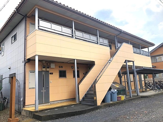パーシモンヒルズの外観