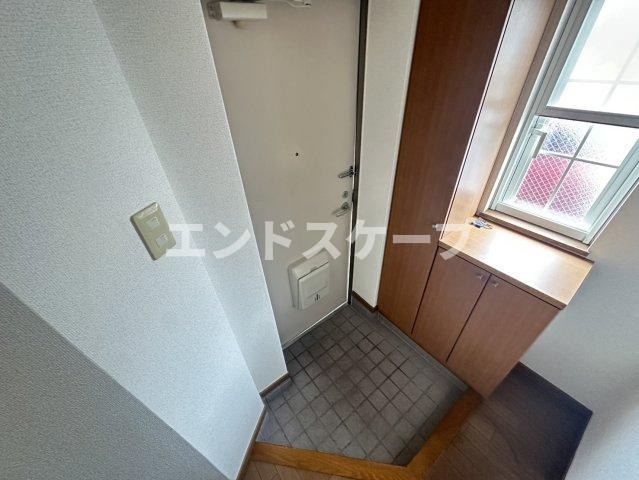 シャルマンヒルズのエントランス|高崎、前橋のお部屋探しはエンドスケープまで！お客様の理想お聞かせ下さい♪