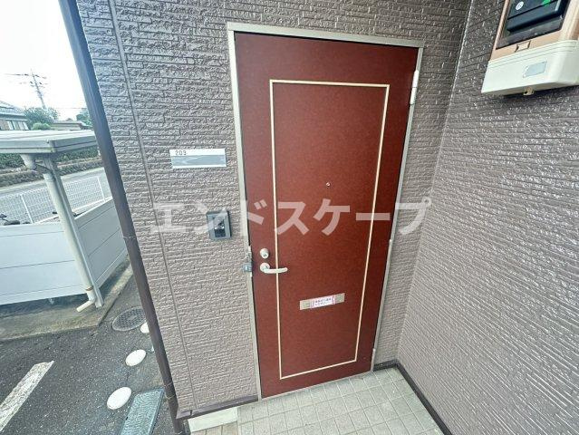 シャルマンヒルズの玄関|高崎、前橋のお部屋探しはエンドスケープまで！お客様の理想お聞かせ下さい♪