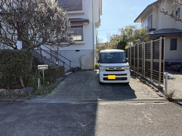 城ヶ崎海岸　家庭菜園ができるお庭と温泉付きの4SLDK＋2Sの駐車場