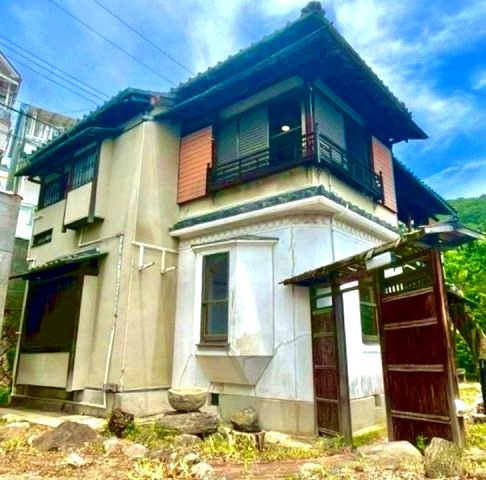 都由乃町1丁目