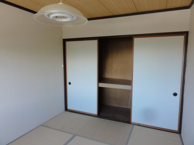 グリーンハイツの和室|押入