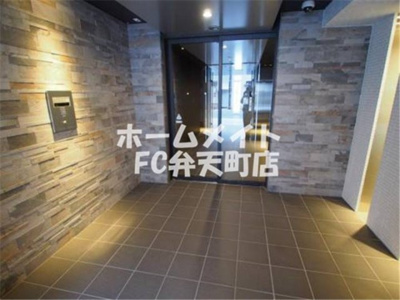 【エントランス】 | ファーストレジデンス大阪ベイサイド | 落ち着いたエントランスです