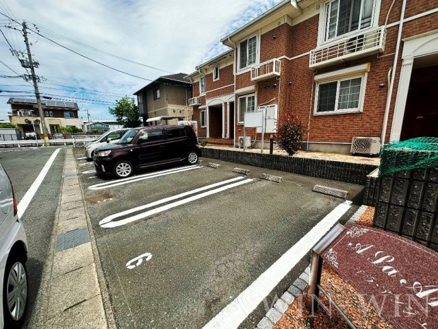 ala・angeの駐車場