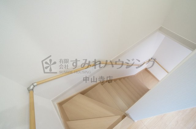レミエ宝塚の内装