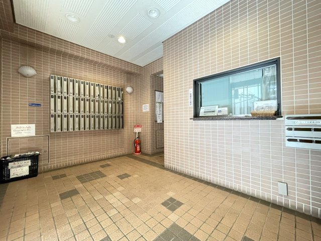 デ・リード東洞院のエントランス|共用部