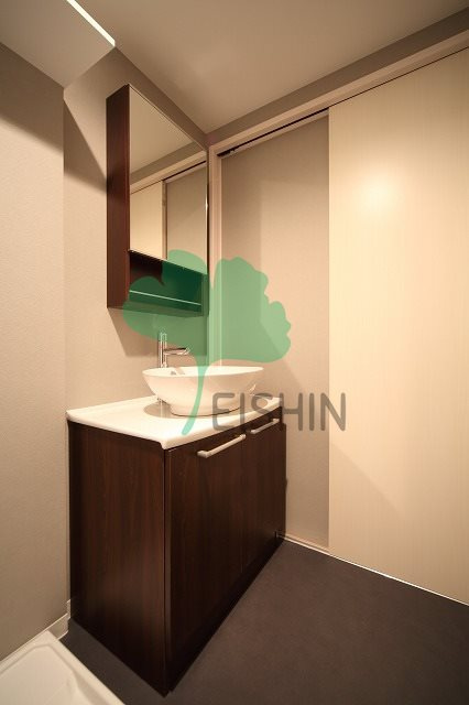 Residence JUN(レジデンスジュン)の洗面所|シンプルで使いやすい洗面台です！