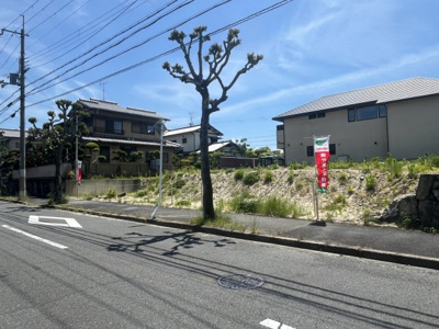 【前面道路含む現地写真】 | 生駒市真弓3丁目　全2区画