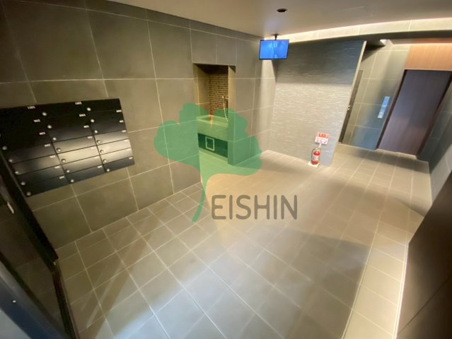 BLESS南福岡駅前のエントランス