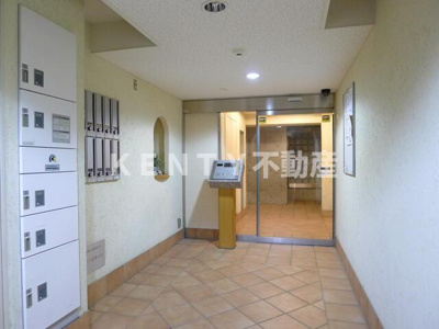 【エントランス】 | シュロス武蔵小山 | 落ち着いたエントランスです