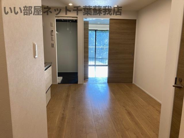 Ｌｉｋｅｓ矢作町の居間・リビング|おしゃれな居間です