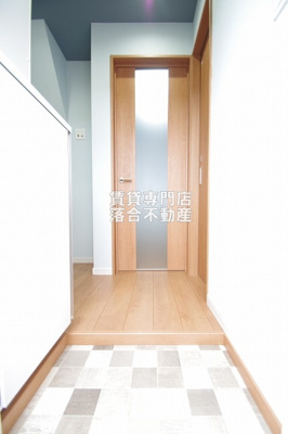 【玄関】 | アバーロ淵野辺 | 落ち着いた玄関