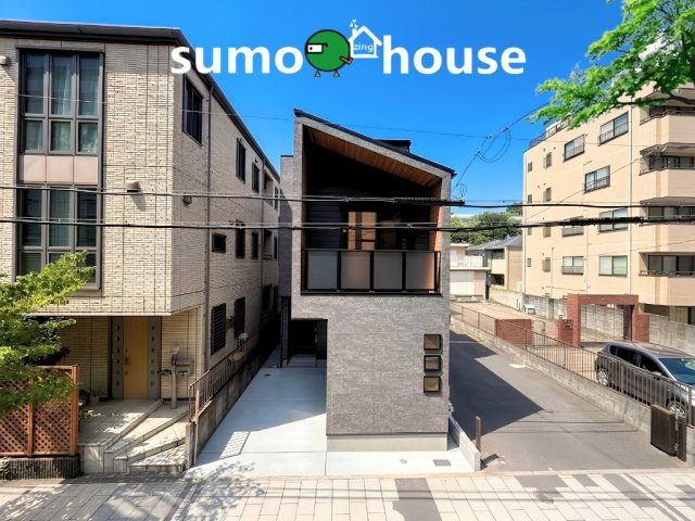 創作住宅　青木町の前面道路含む現地写真|前面道路含む現地写真です