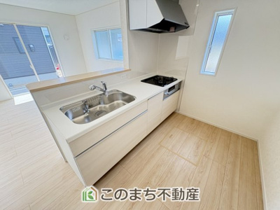 【キッチン】 | CRADLE GARDEN古河市諸川第9　2 | 人気の対面式キッチン☆料理をしながらご家族とコミュニケーションが取れます♪