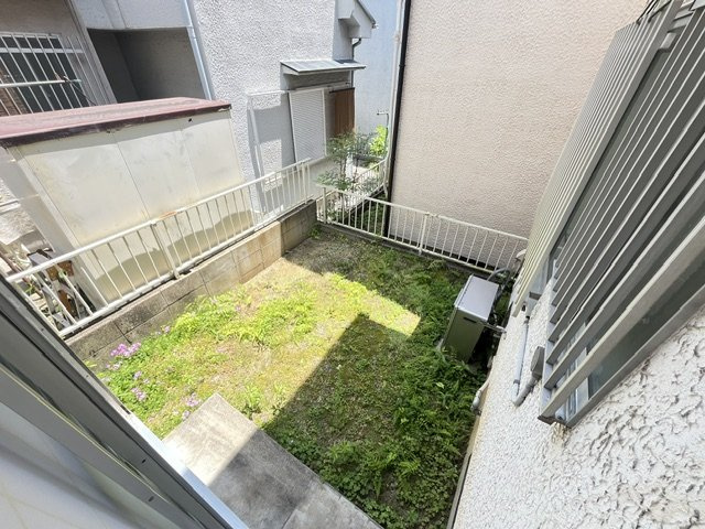 河内長野市西之山町戸建の庭