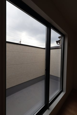 《仲介手数料無料》富士見市関沢２丁目14-33新築一戸建てKEIAI GRACEのバルコニー