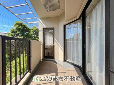 【バルコニー】 | プレシーン野木ハイライズ | 広くて日当たりも良いですね♪