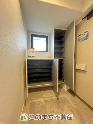 【玄関】 | プレシーン野木ハイライズ | リフォームで素敵な空間に生まれ変わりました☆