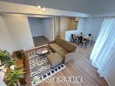 【居間・リビング】 | プレシーン野木ハイライズ | リフォームで素敵な空間に生まれ変わりました☆