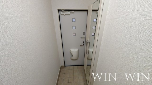 クラール カミノワの玄関