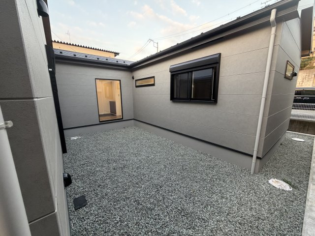 伊勢原市岡崎　新築平屋戸建　全1棟1号棟の庭