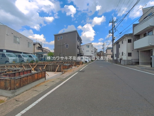 【前面道路含む現地写真】 | 多摩区菅１丁目　全3棟