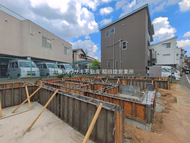【前面道路含む現地写真】 | 多摩区菅１丁目　全3棟