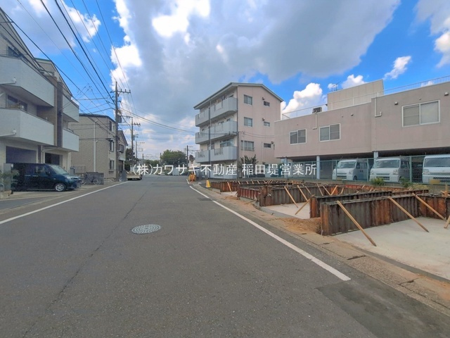 【前面道路含む現地写真】 | 多摩区菅１丁目　全3棟