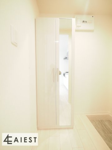 シャルム名古屋Ⅱの玄関