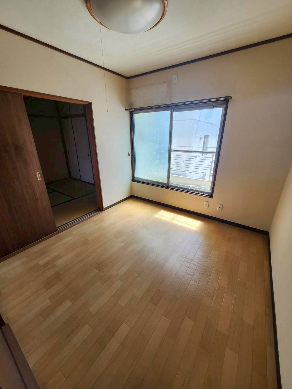 高石市羽衣２丁目戸建の洋室