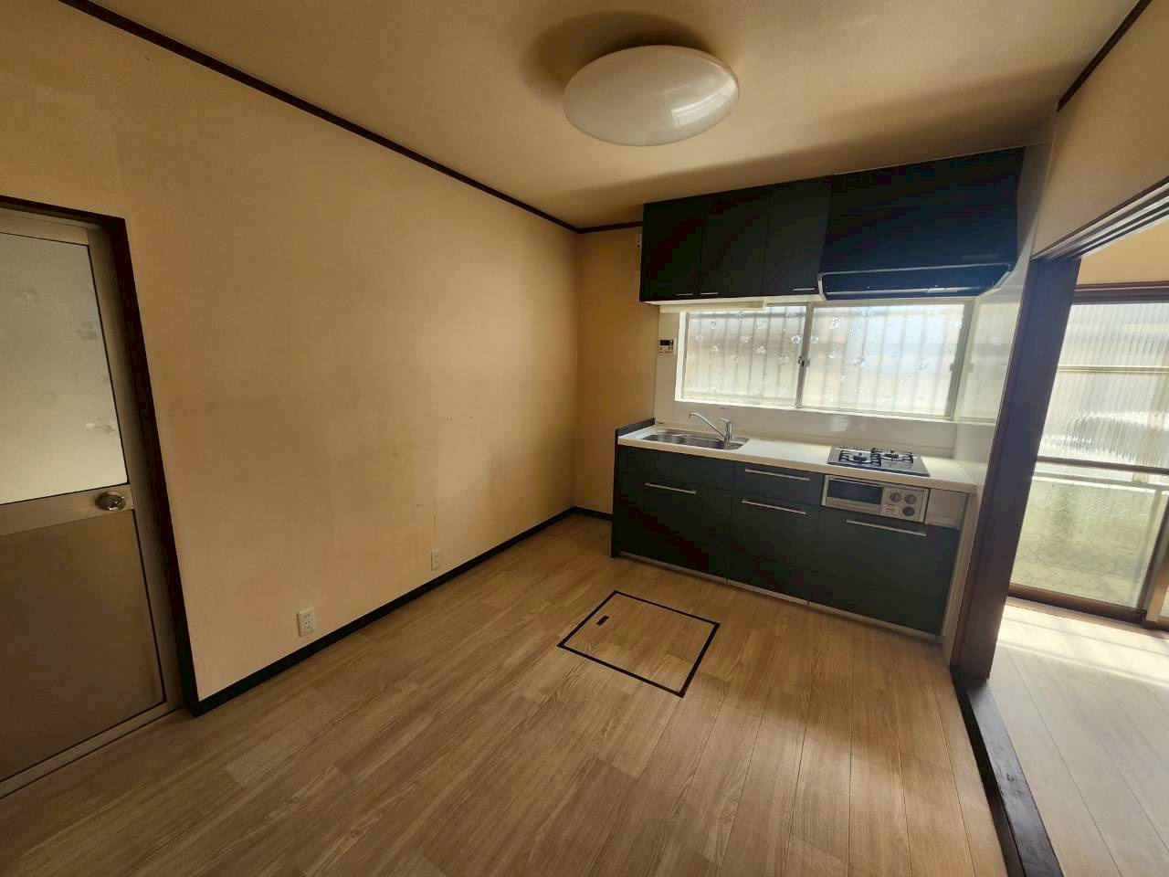 高石市羽衣２丁目戸建の居間・リビング