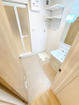 【洗面所】 | ハイグレイス５番館 | ※同物件、同タイプ、間取り反転のお部屋です