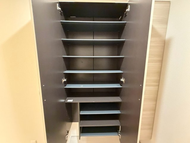 D-ROOM中小阪の収納