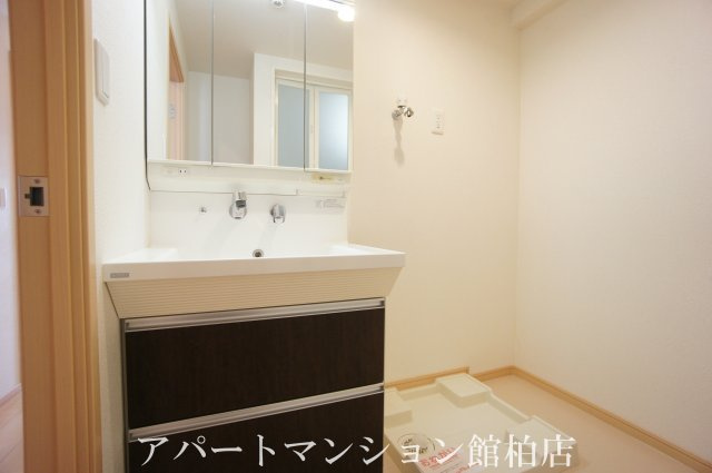 ハーモニーの独立洗面台