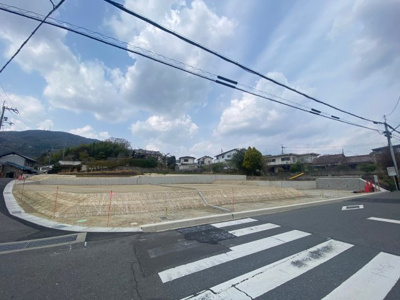 【前面道路含む現地写真】 | 生駒市西菜畑　全６区画