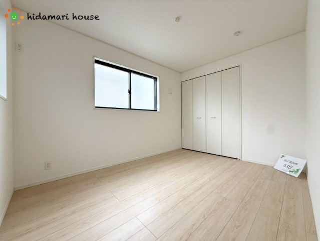 西区プラザ第1　新築戸建　クレイドル01の洋室|2階洋室：6帖