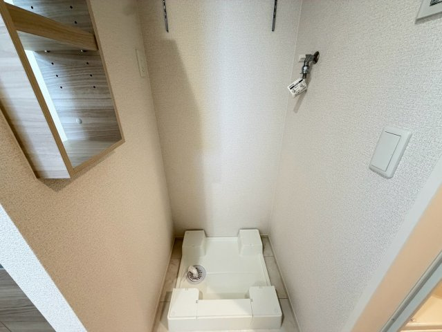 D-ROOM中小阪のトイレ