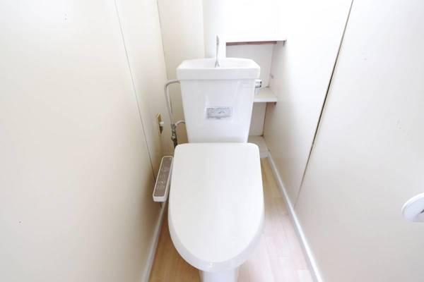 ビレッジハウス矢巾1号棟のトイレ|ビレッジハウスの同一物件・同一タイプの間取りの写真です