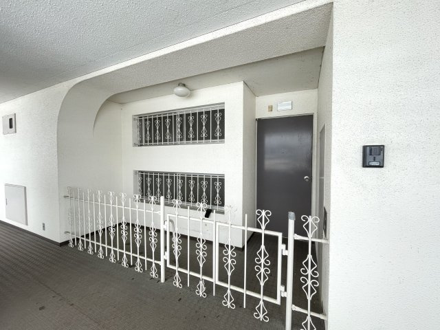 じょい下鴨の玄関|専用ポーチ付きです。