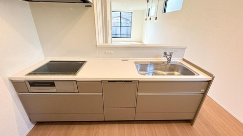 【新築戸建】南区久世大薮町「向日町」2LDK+S（納戸）のキッチン