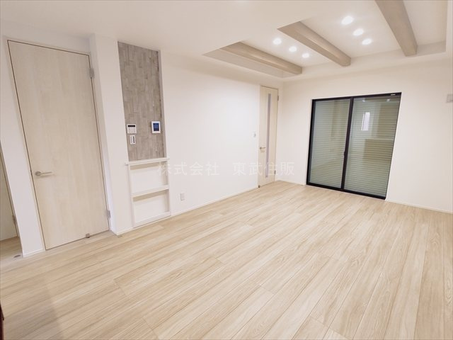【居間・リビング】の画像