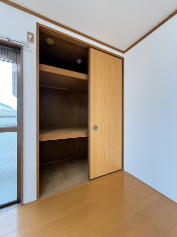 ロイヤルハイツ山之内の収納