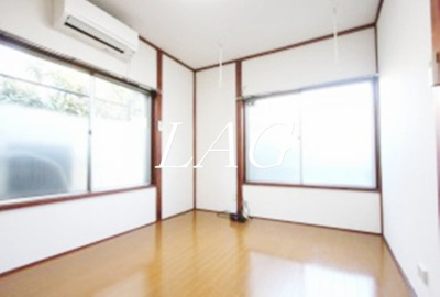 【居間・リビング】 | コーポオリエント | 洋室のお部屋です。