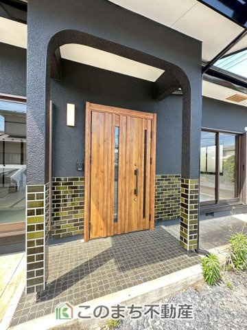 宇都宮市針ヶ谷1期中古戸建の玄関