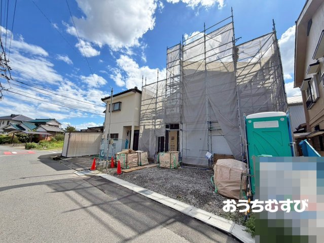 春日井市新開町2期1棟(全1棟)の前面道路含む現地写真