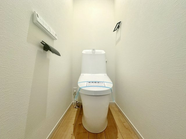 練馬区三原台3丁目 限定1棟のトイレ|各階それぞれトイレを設置しています
忙しい朝にも便利です
