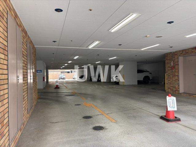 名古屋市中村区名駅３丁目の賃貸マンションの駐車場