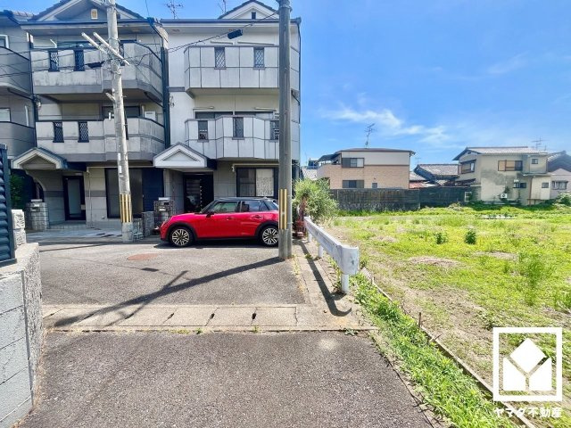 伏見区久我石原町の前面道路含む現地写真